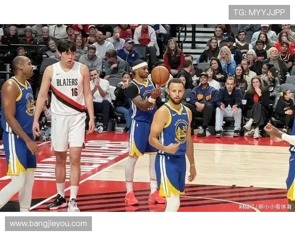 库里38分勇士被开拓者双杀，杨瀚森苦等球队摆烂