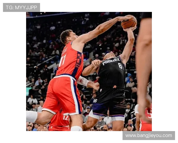 原创伦纳德发声引争议，东契奇折服卢指导！哈登点明两大关键，快船再犯老问题