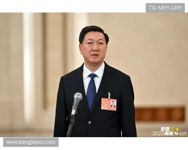 高志丹：总局加强健康干预措施成功控制小胖墩小眼镜等问题